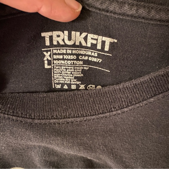 Trukfit Charcoal Tee with Graphic Design - Picture 3 of 5